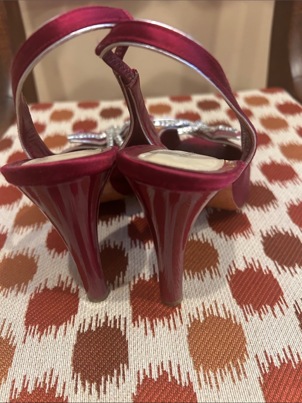 Marc Jacobs Burgundy Red Slingback Heels with Butterfly Stud Accent - Picture 5 of 8